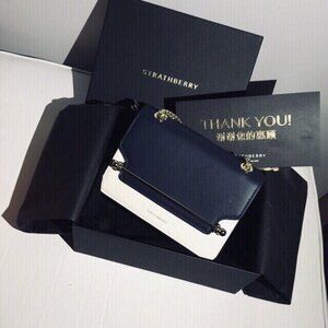 🧁Strathberry Navy and Cream Women's Bag🦋🦋🦋